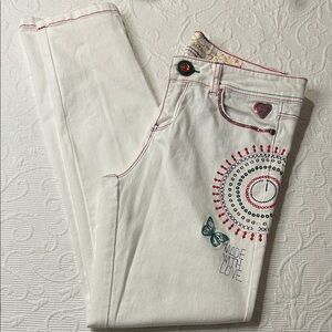 Desigual Sequin Design Jeans with big Rhinestone button. 28 low rise skinny.